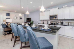Luxury villa 9BR/6BA/theater/Pool/Spa/smart tv